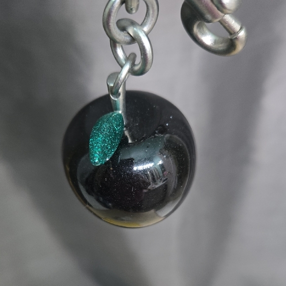 Black Apple Key Holder Bag Charm - Picture 2 of 7
